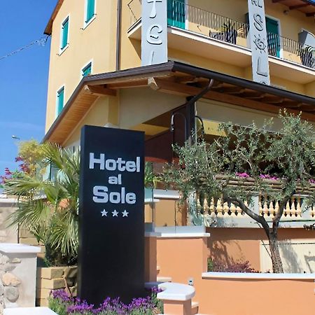 Hotel Al Sole - Enjoy Holiday Кавайон Веронезе Екстериор снимка